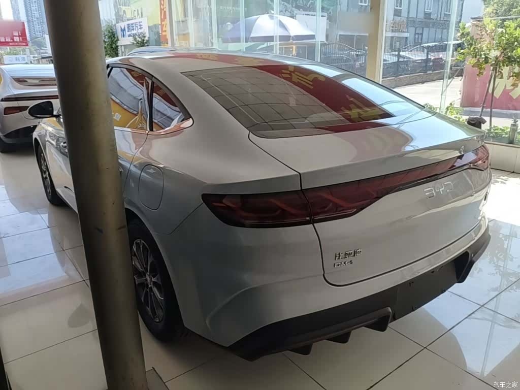 BYD Qin, 2026 все фото