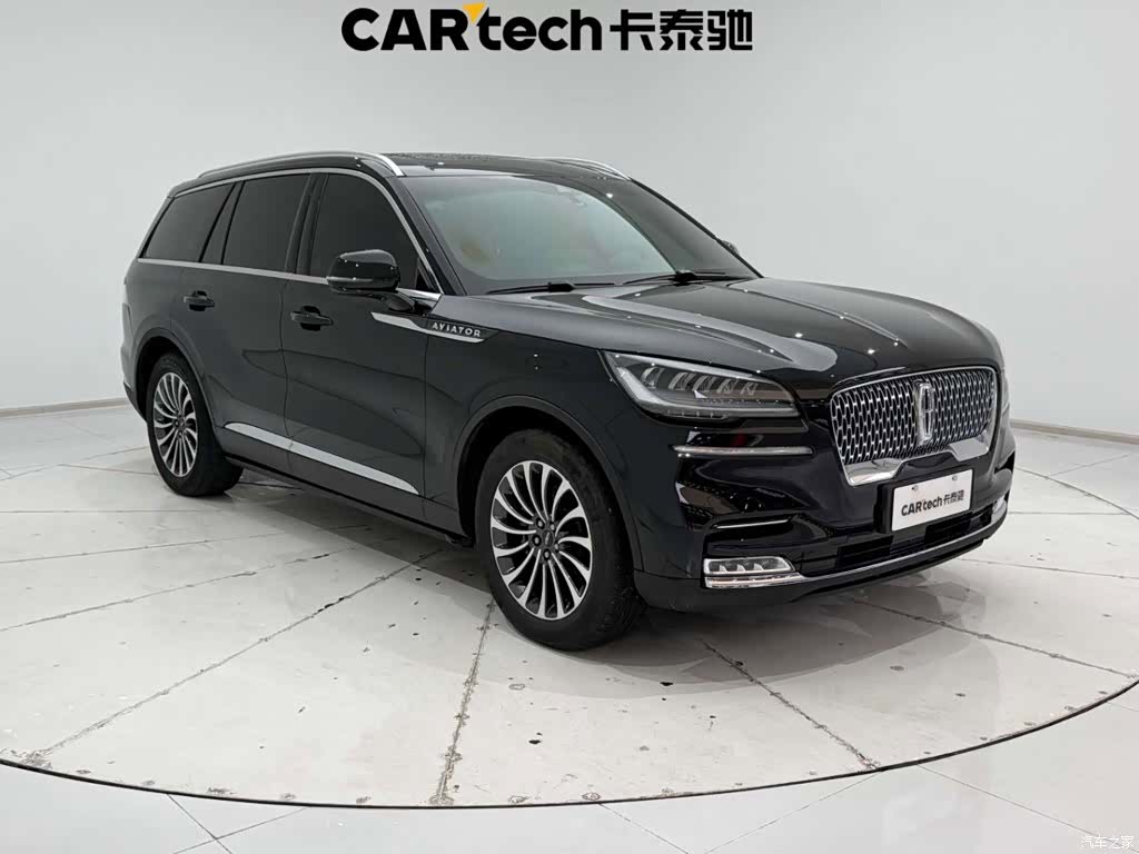 Lincoln Aviator, 2021 4