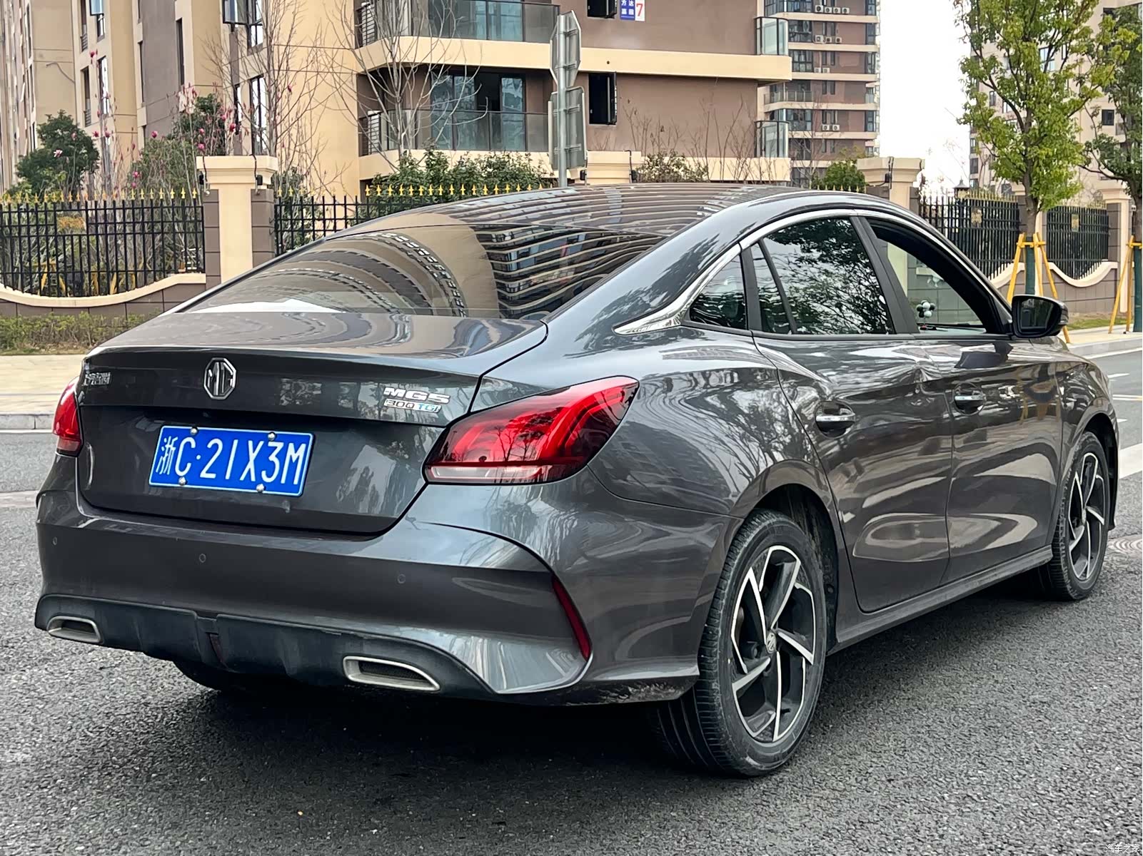 MG MG5, 2021 все фото