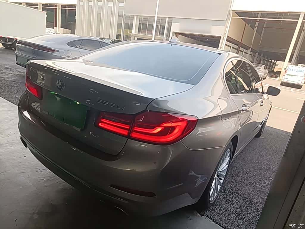BMW 5 Series, 2018 7
