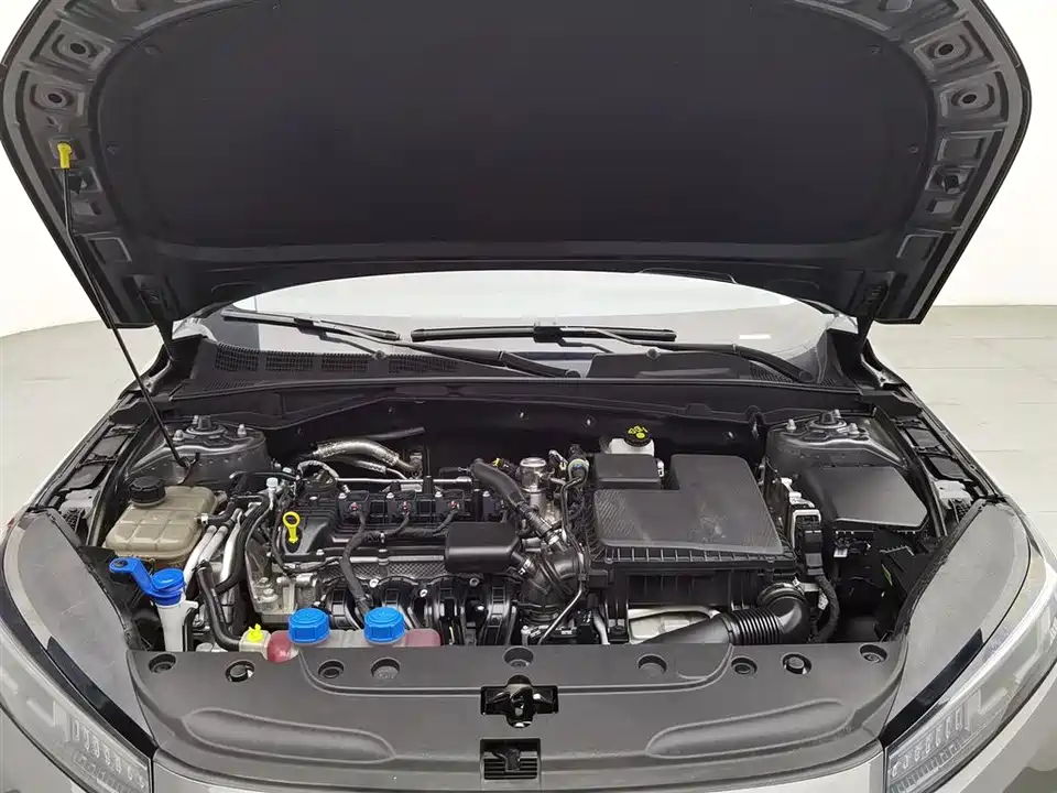 Changan A05