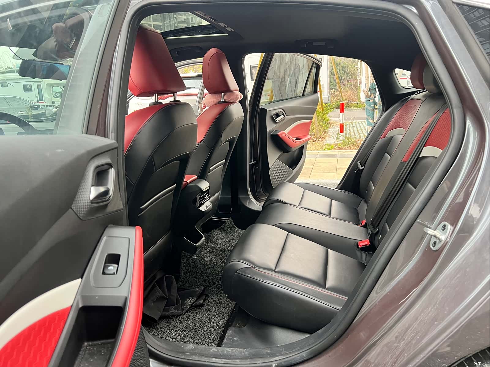 MG MG5, 2021 17