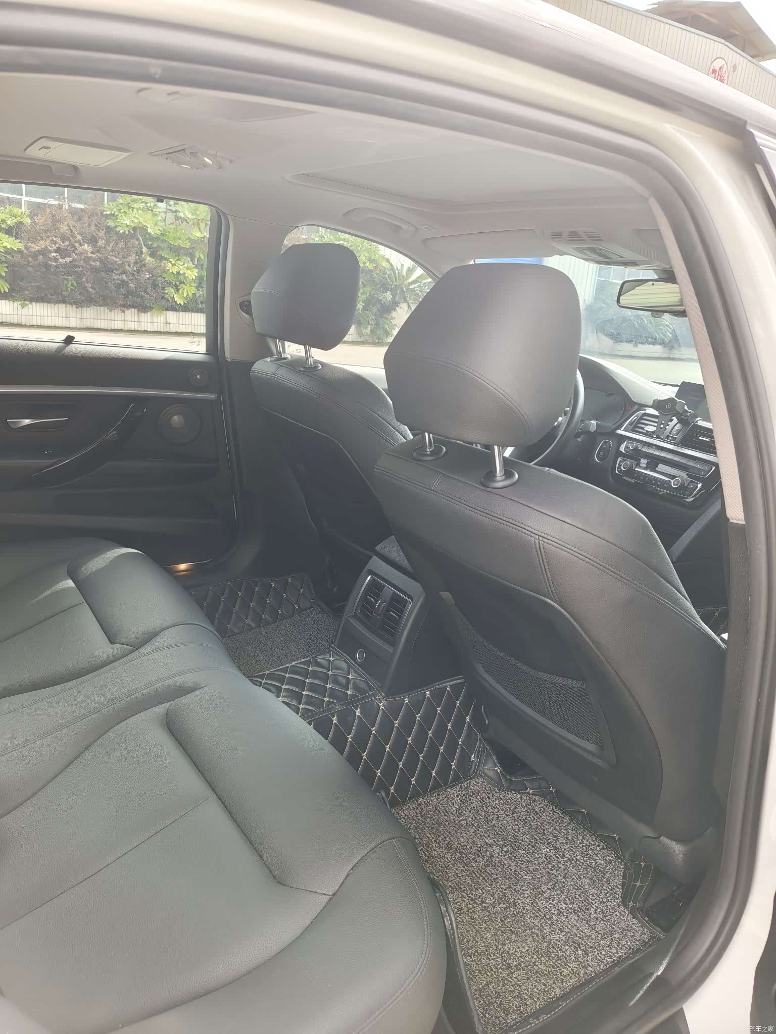 BMW 3 Series, 2018 7