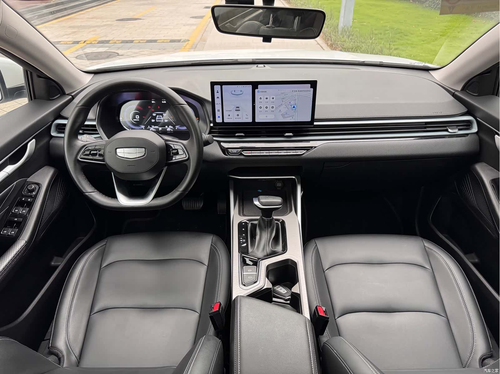 Geely Emgrand, 2025 10