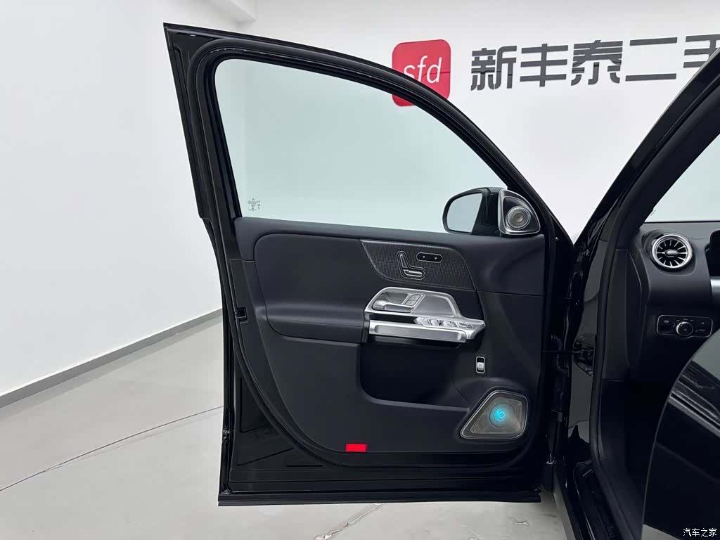 Mercedes-Benz GLB, 2022 8