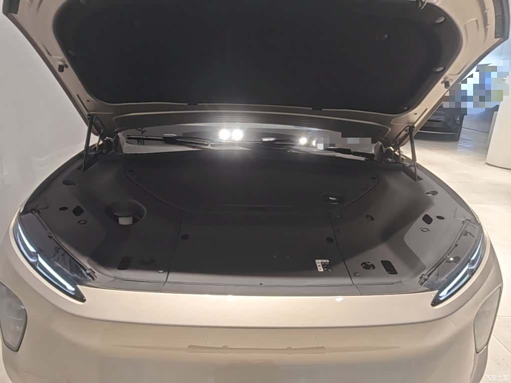NIO ES8, 2023 20