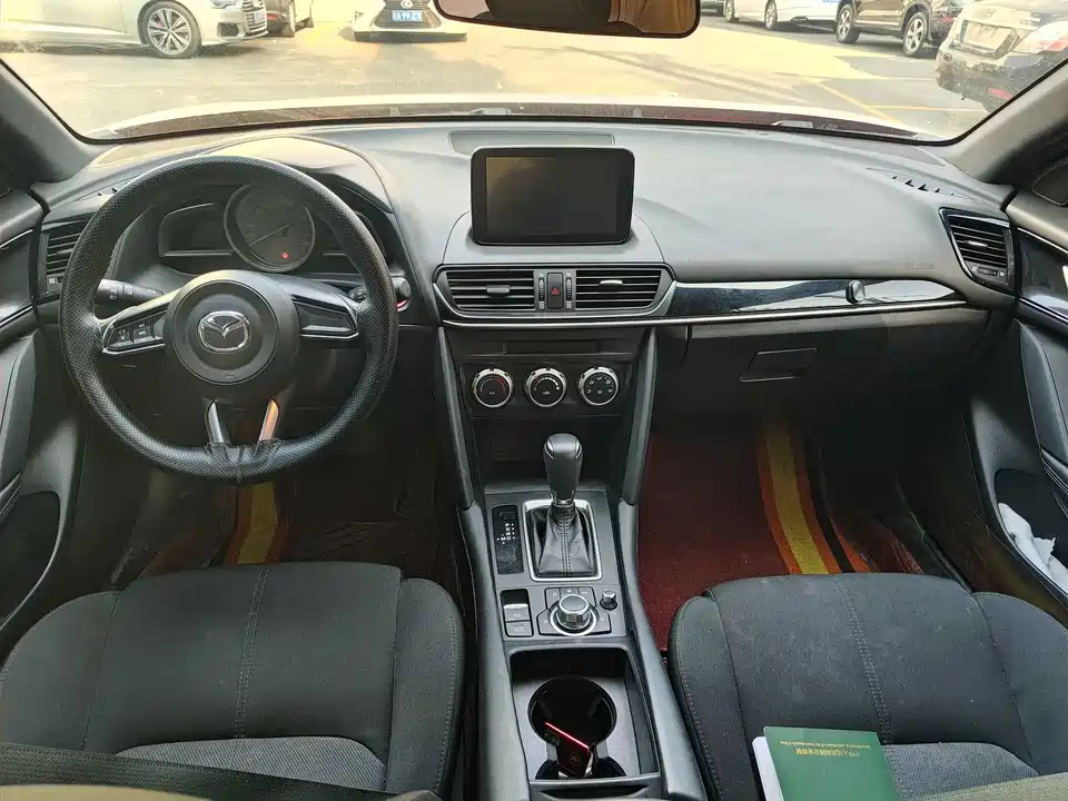 Mazda CX-4