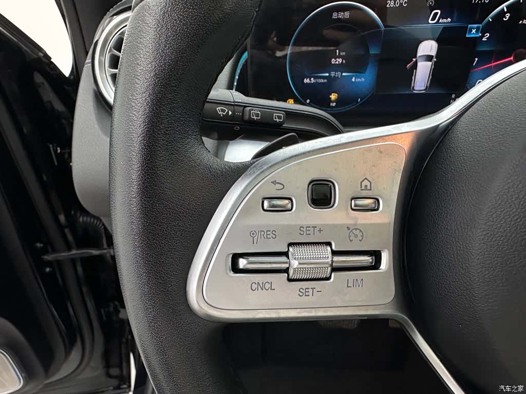 Mercedes-Benz GLB, 2022 25