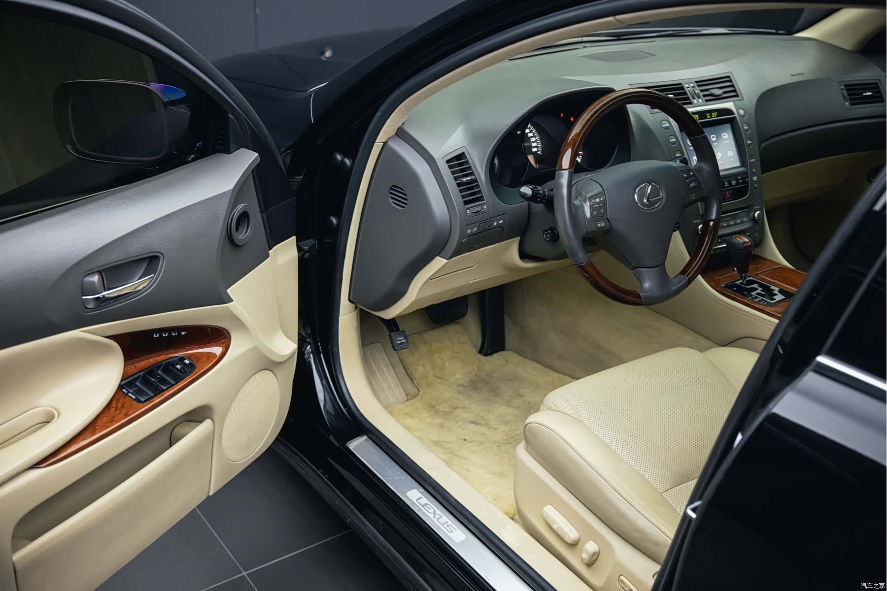Lexus GS, 2007 11
