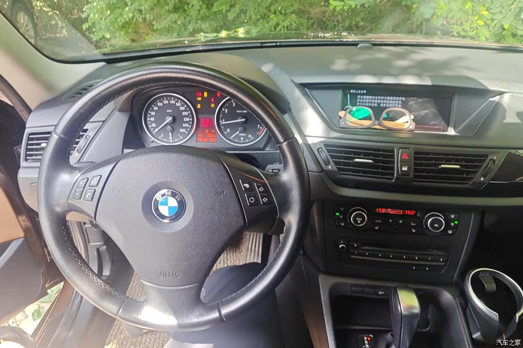 BMW X1, 2011 12