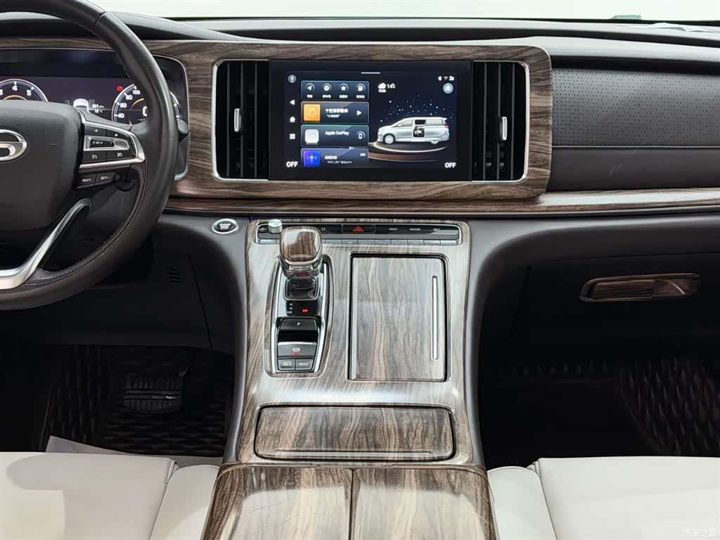 Trumpchi M8, 2021 25