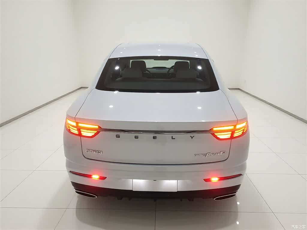 Geely Preface, 2026 4