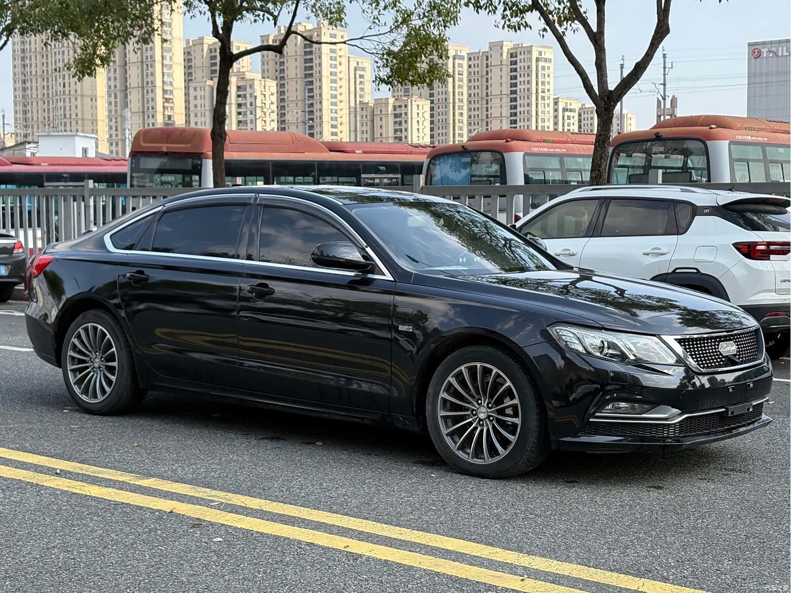 Zotye Z700, 2018 3