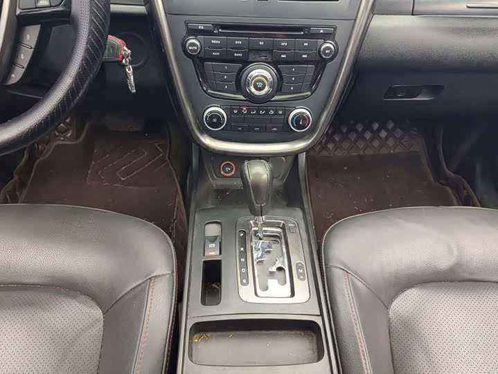 Bestune X80 2015 2.0L АКПП Комфорт