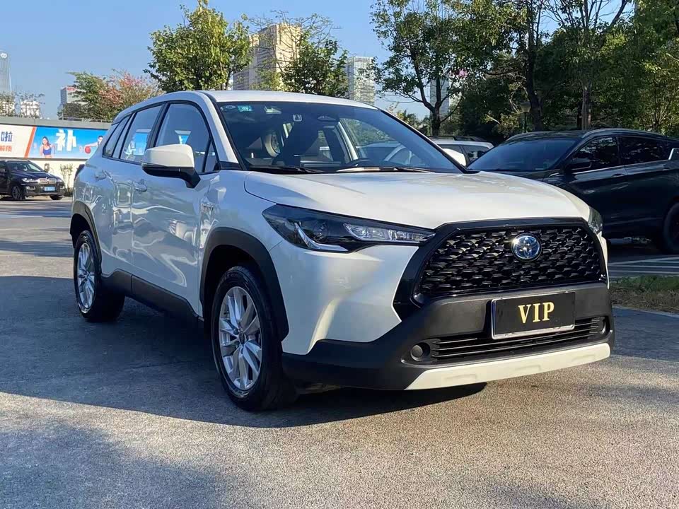 Toyota Corolla Sharp amplifier