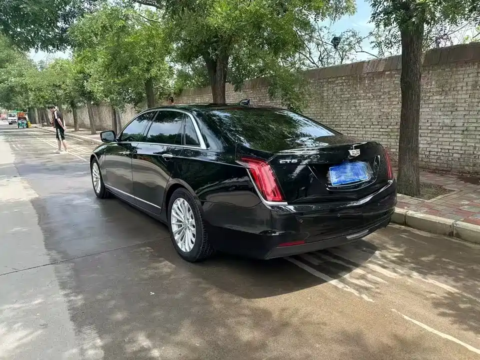 Cadillac CT6