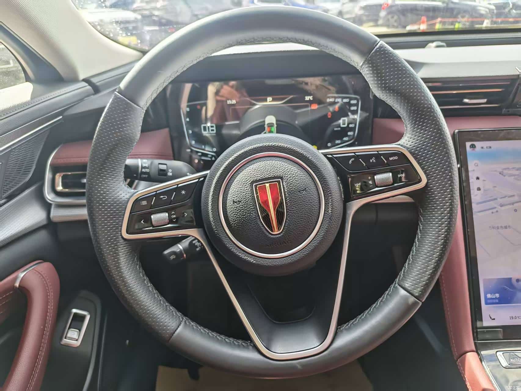 Hongqi H5, 2022 6