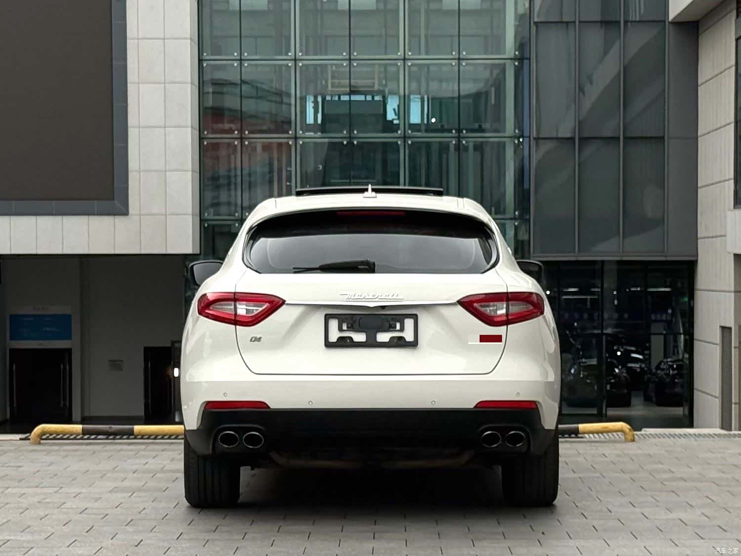 Maserati Levante, 2018 10
