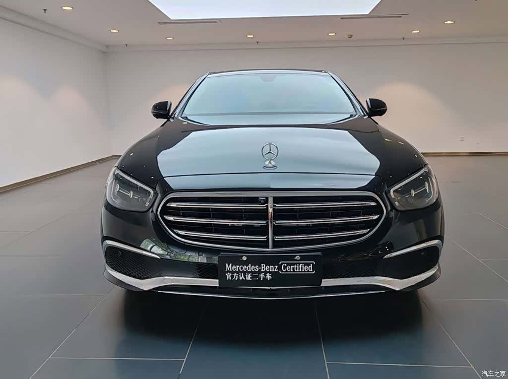 Mercedes-Benz E-Class, 2023 все фото