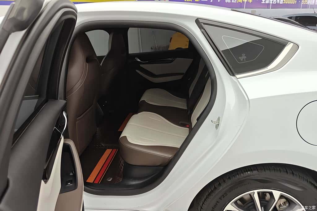 BYD Qin, 2024 11