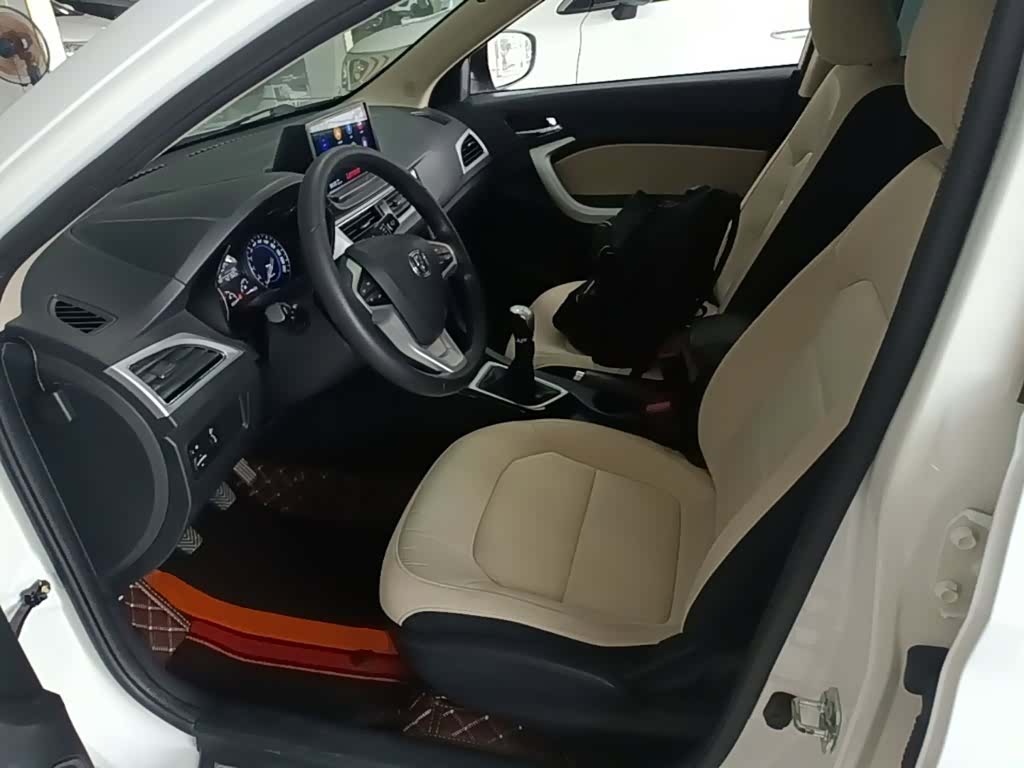 Changan V7, 2017 15