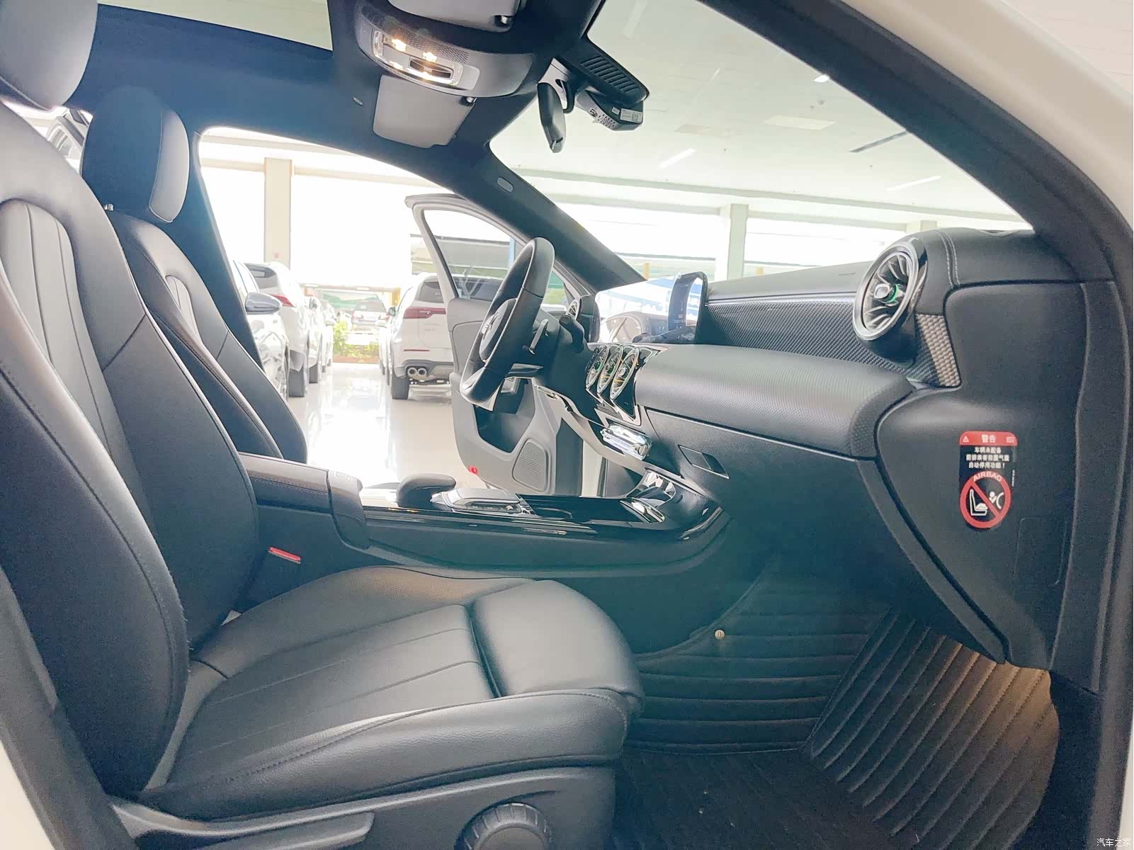 Mercedes-Benz A-Class, 2022 12