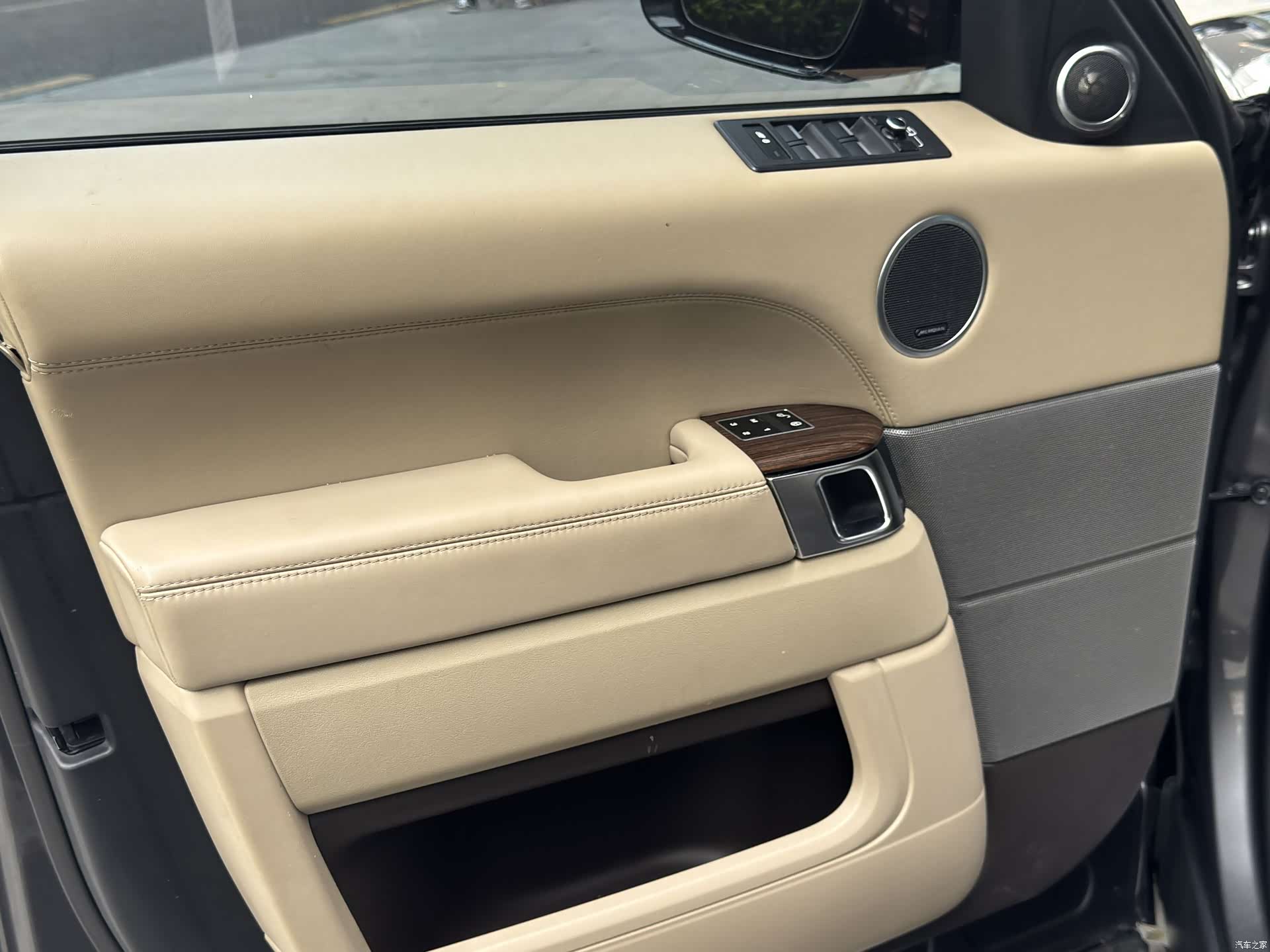 Land Rover Range Rover, 2014 14