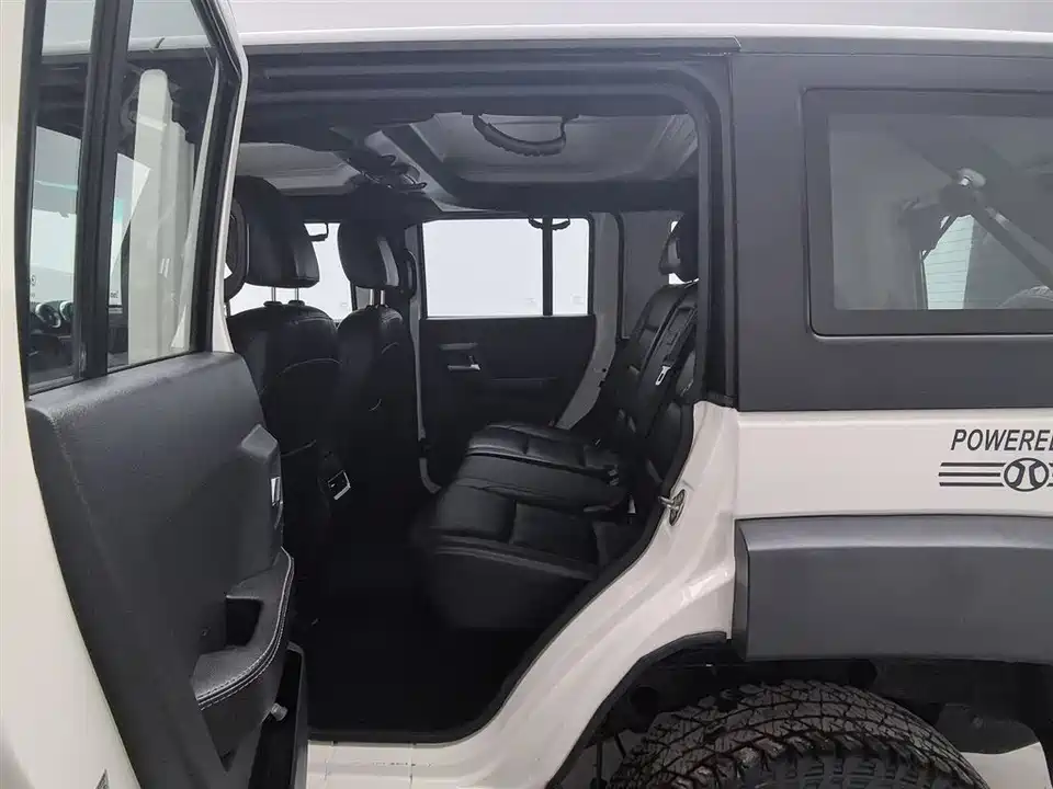 Beijing BJ40