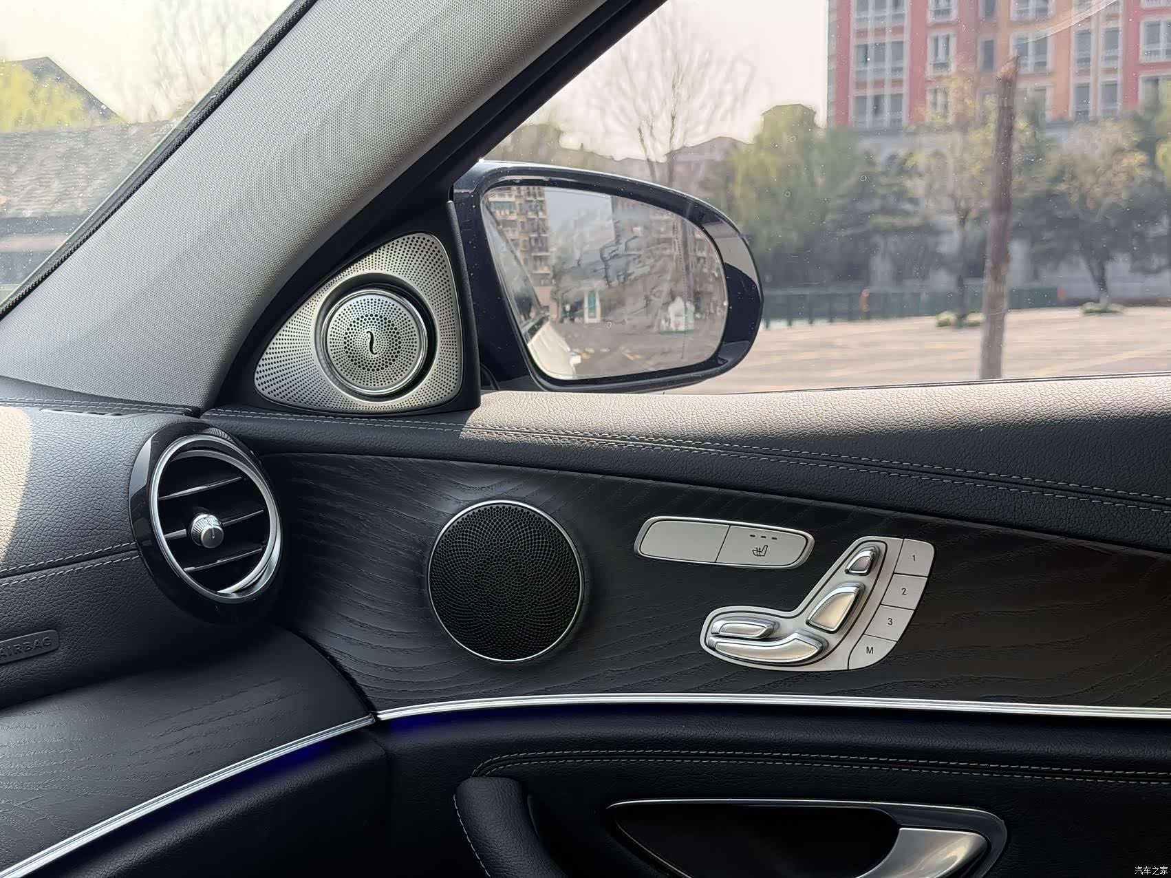 Mercedes-Benz E-Class, 2018 15