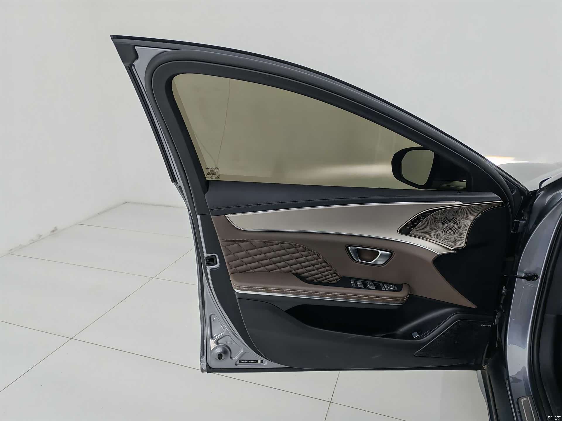 BYD Han, 2022 12