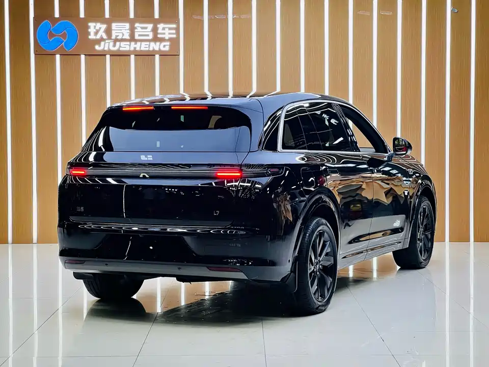 Li Auto Ideal L7
