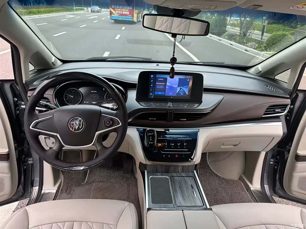 Buick GL8, 2021 6