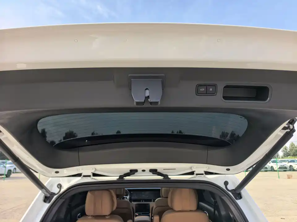 Li Auto Ideal ONE
