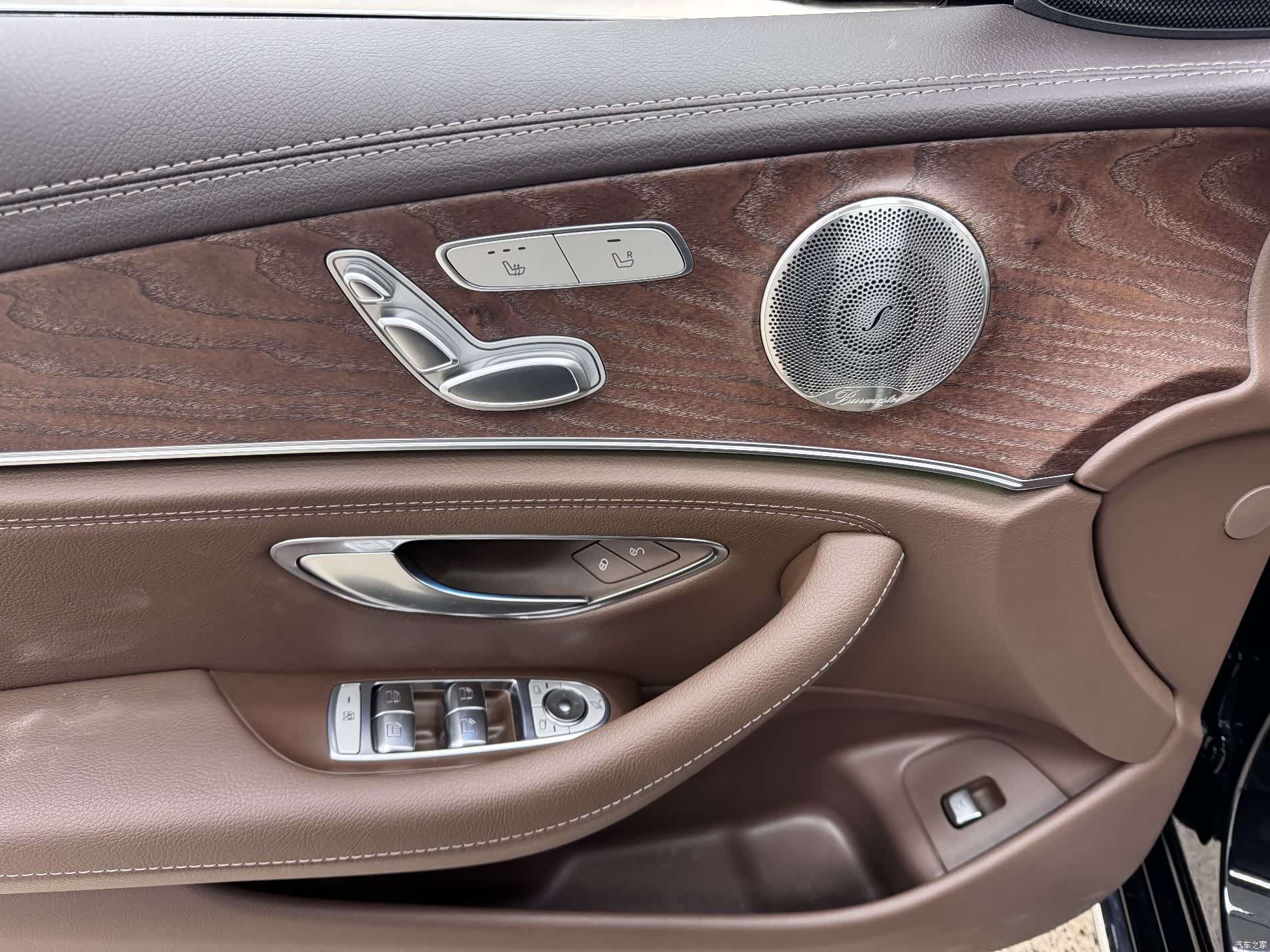 Mercedes-Benz E-Class, 2022 19