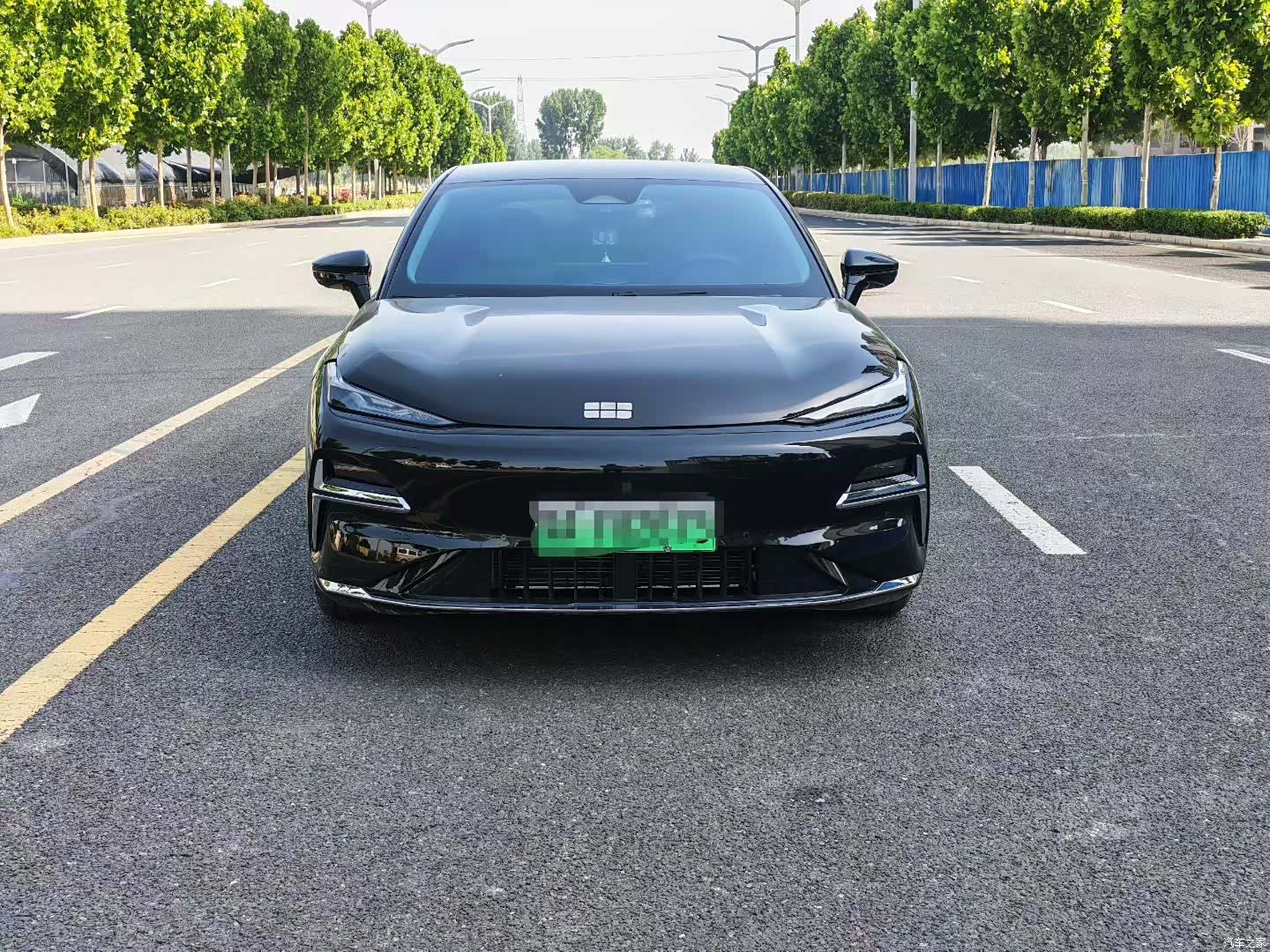 Geely 8, 2025 2
