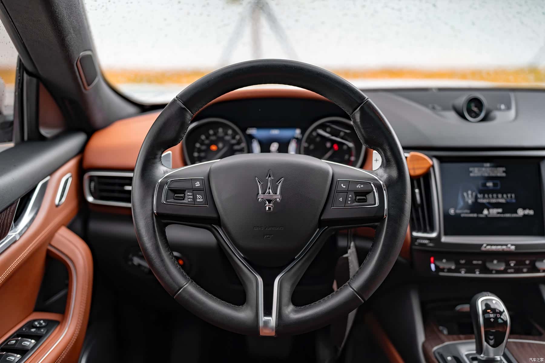 Maserati Levante, 2018 9