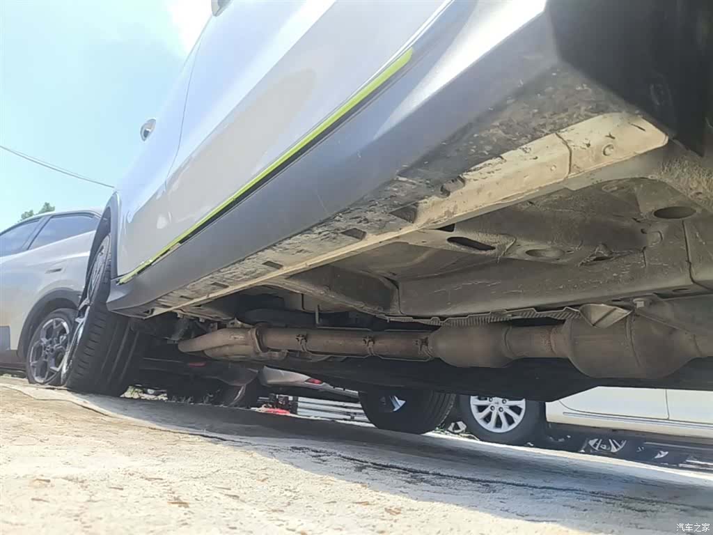 Roewe RX5, 2022 21