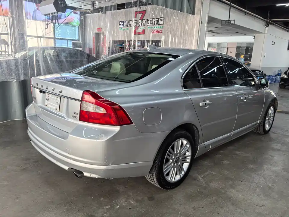 Volvo S80L