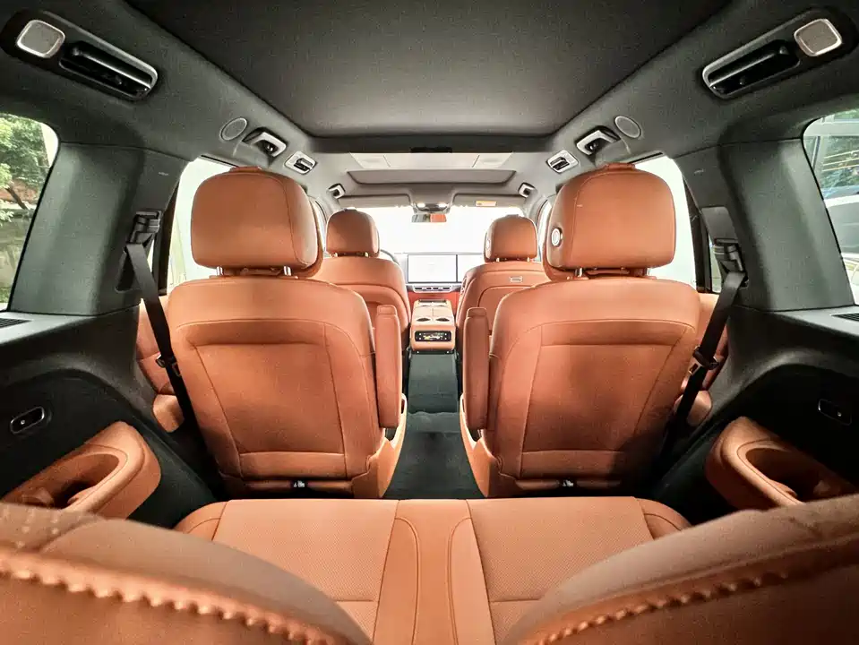 Li Auto Ideal L9