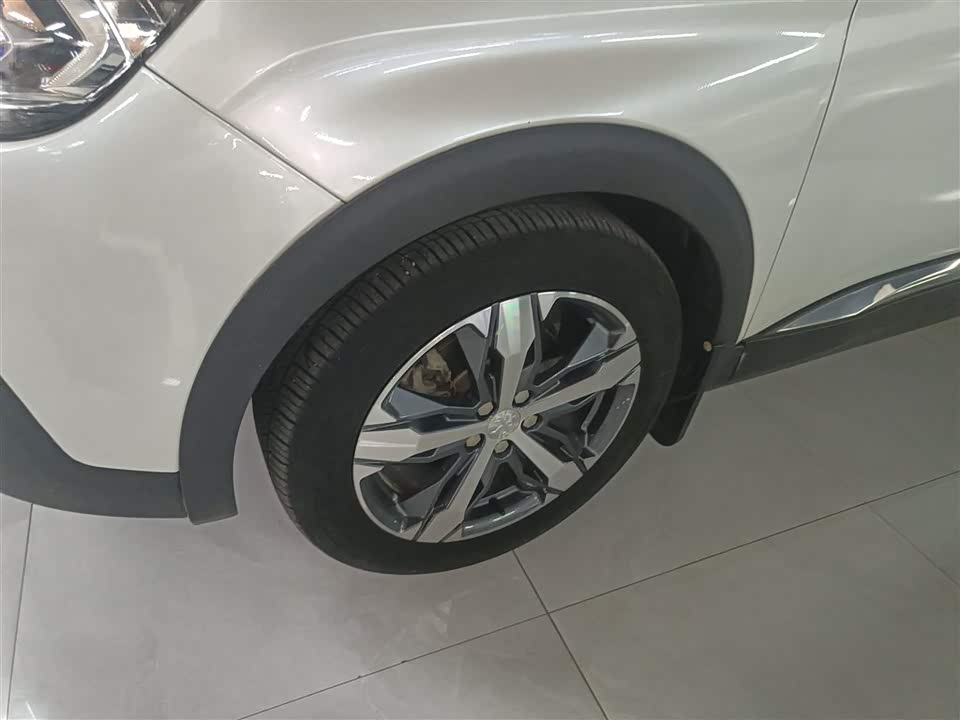 Peugeot 4008 Peugeot 4008