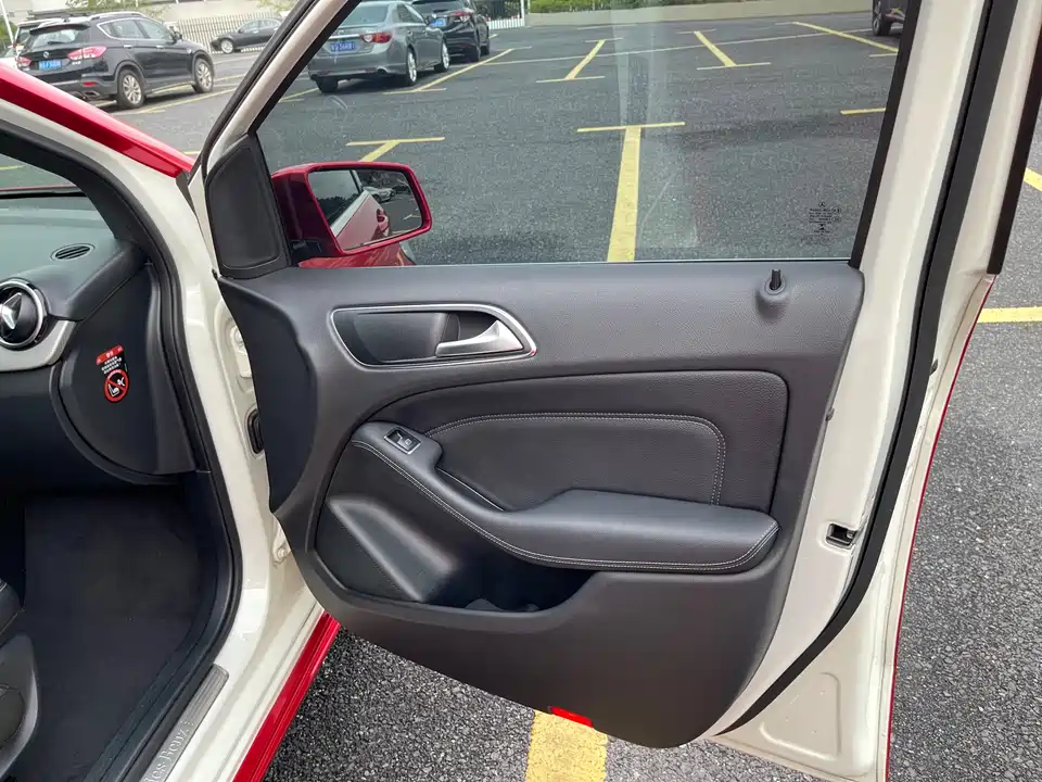 Mercedes-Benz Class B