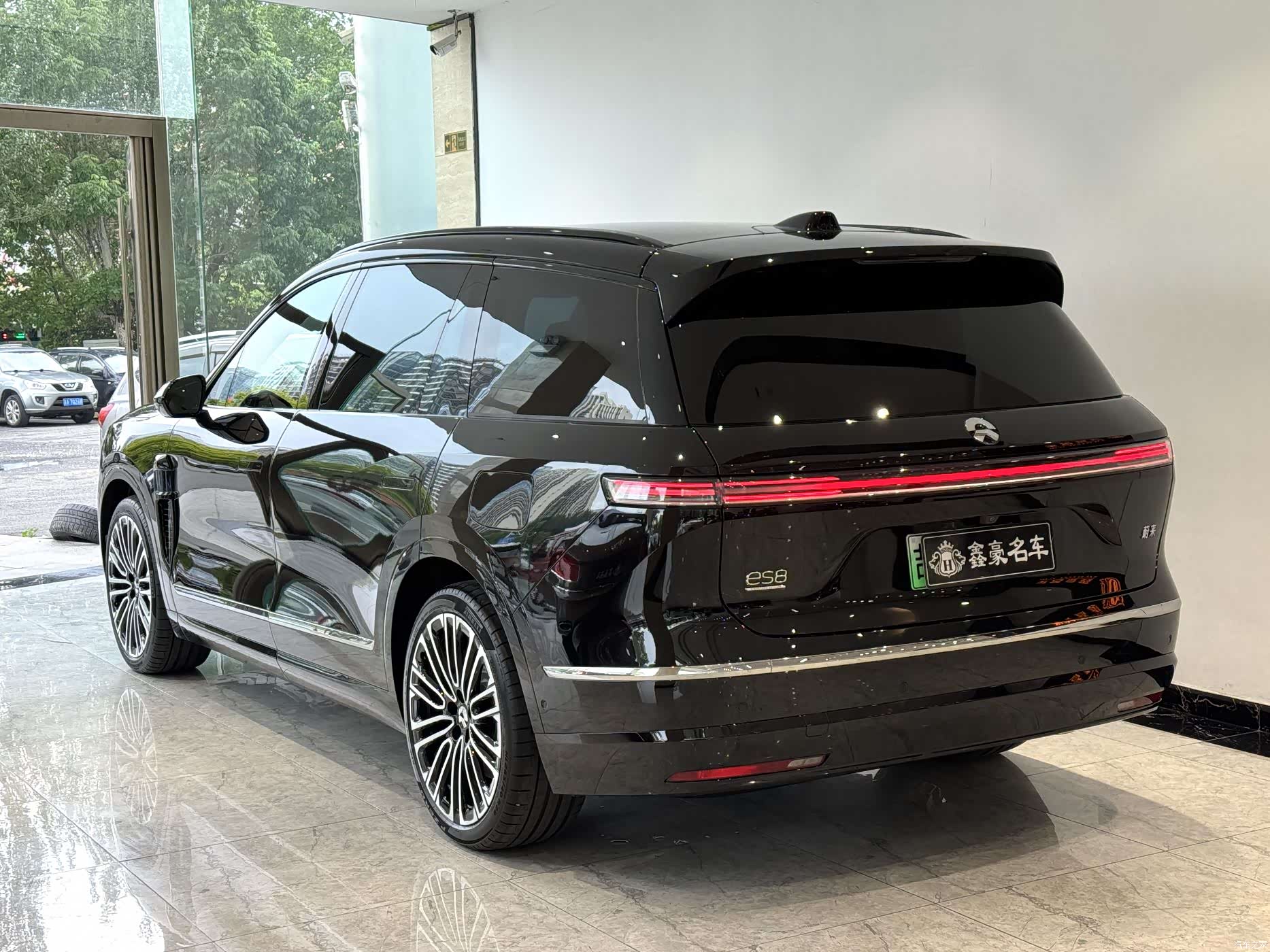 NIO ES8, 2026 30