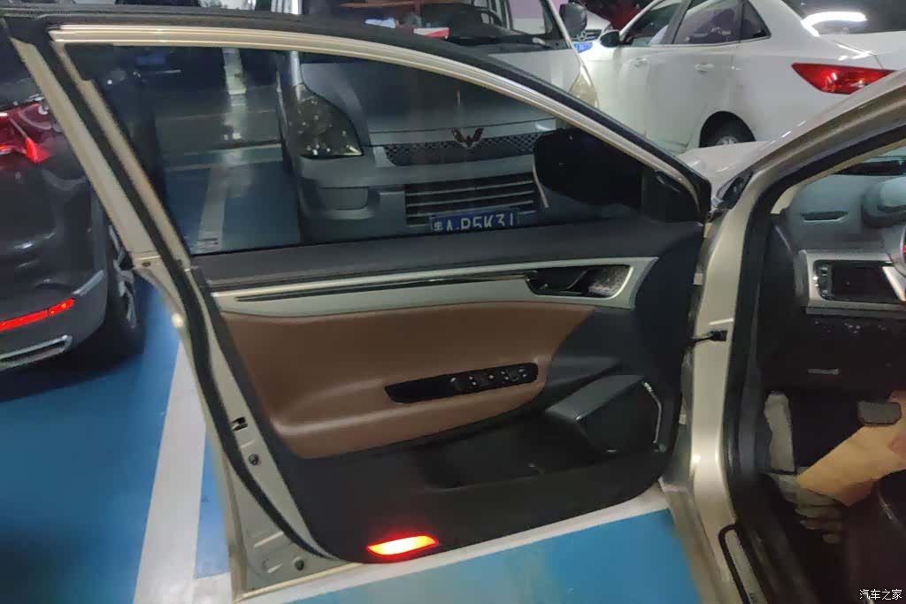 Geely Emgrand, 2016 7
