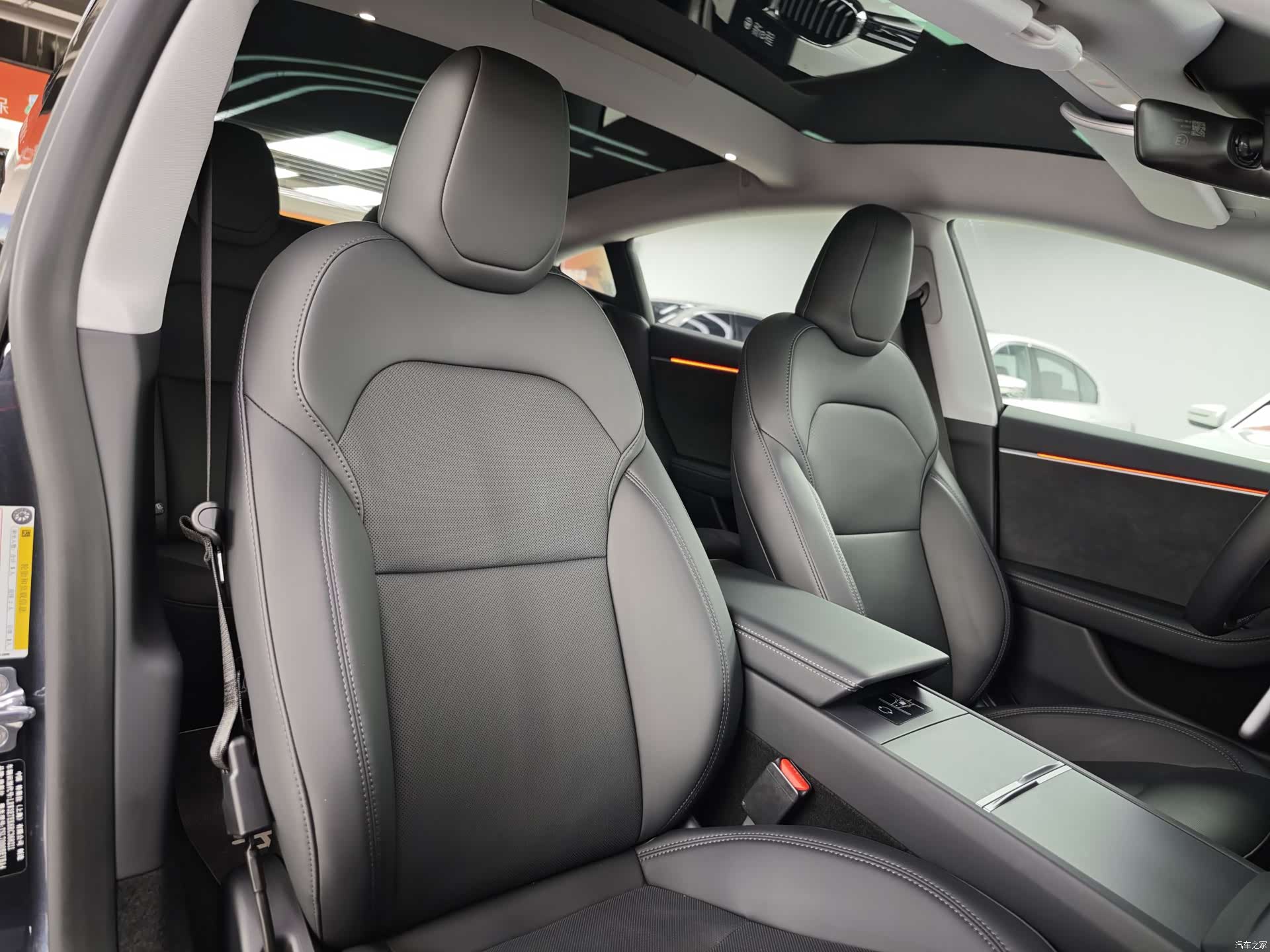 Tesla Model 3, 2024 13