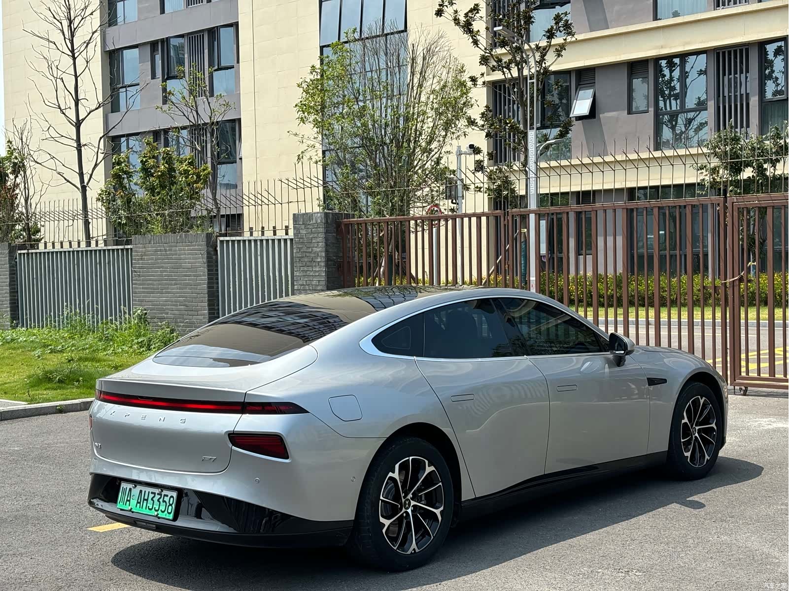 Xpeng P7, 2023 18