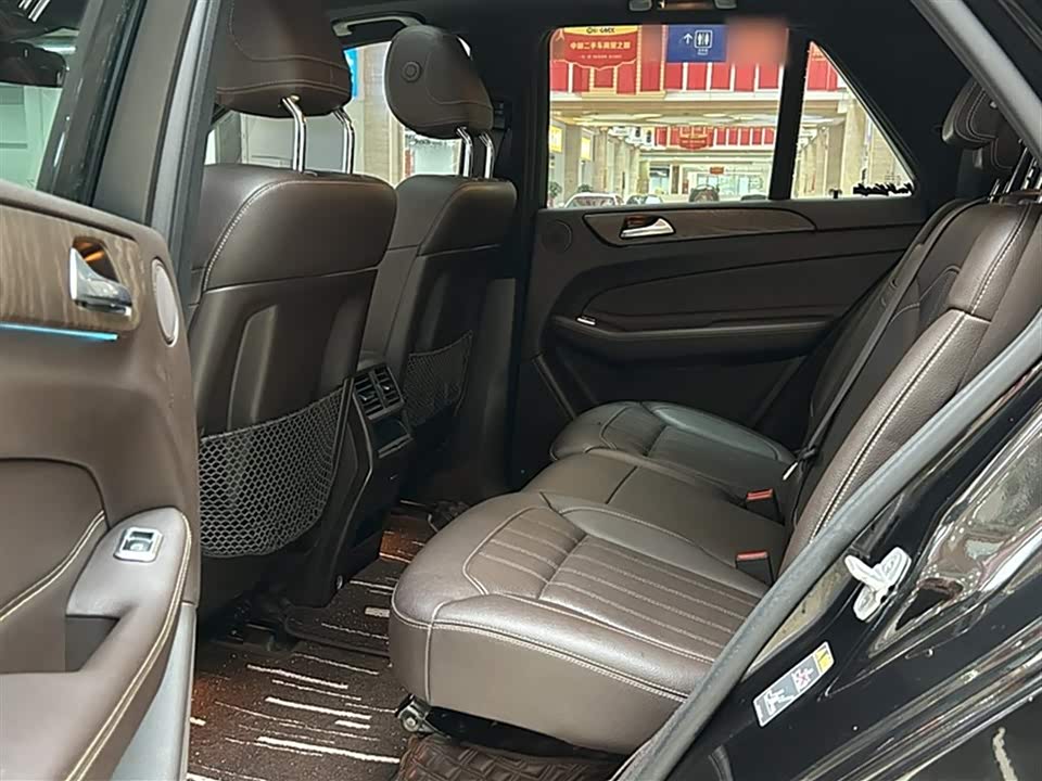 Mercedes-Benz GLE Mercedes-Benz GLE