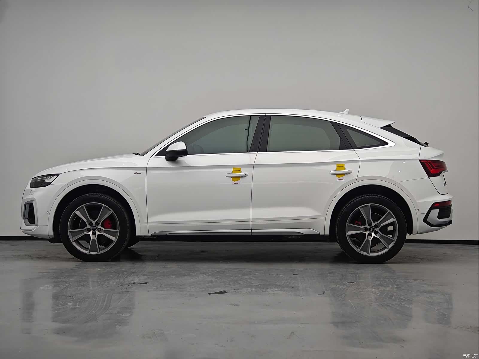 Audi Q5L, 2022 7