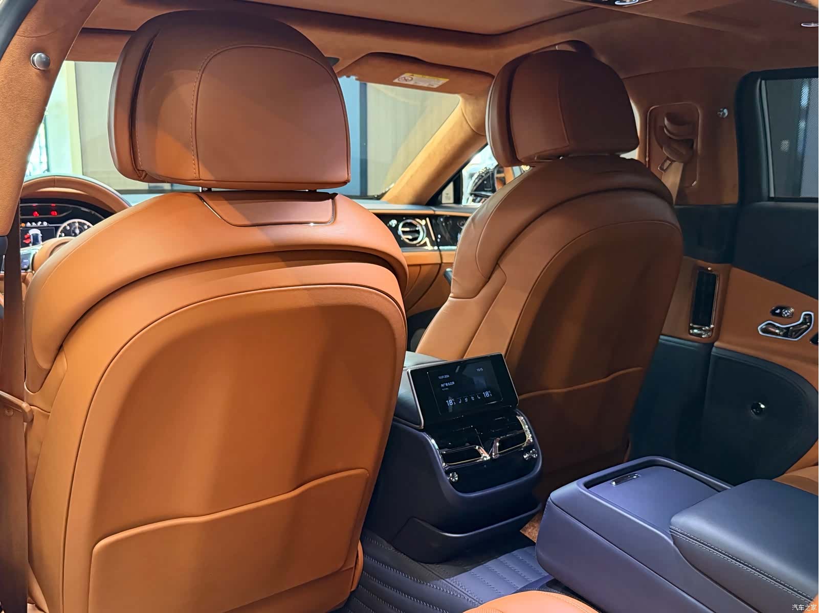 Bentley Flying Spur, 2021 17