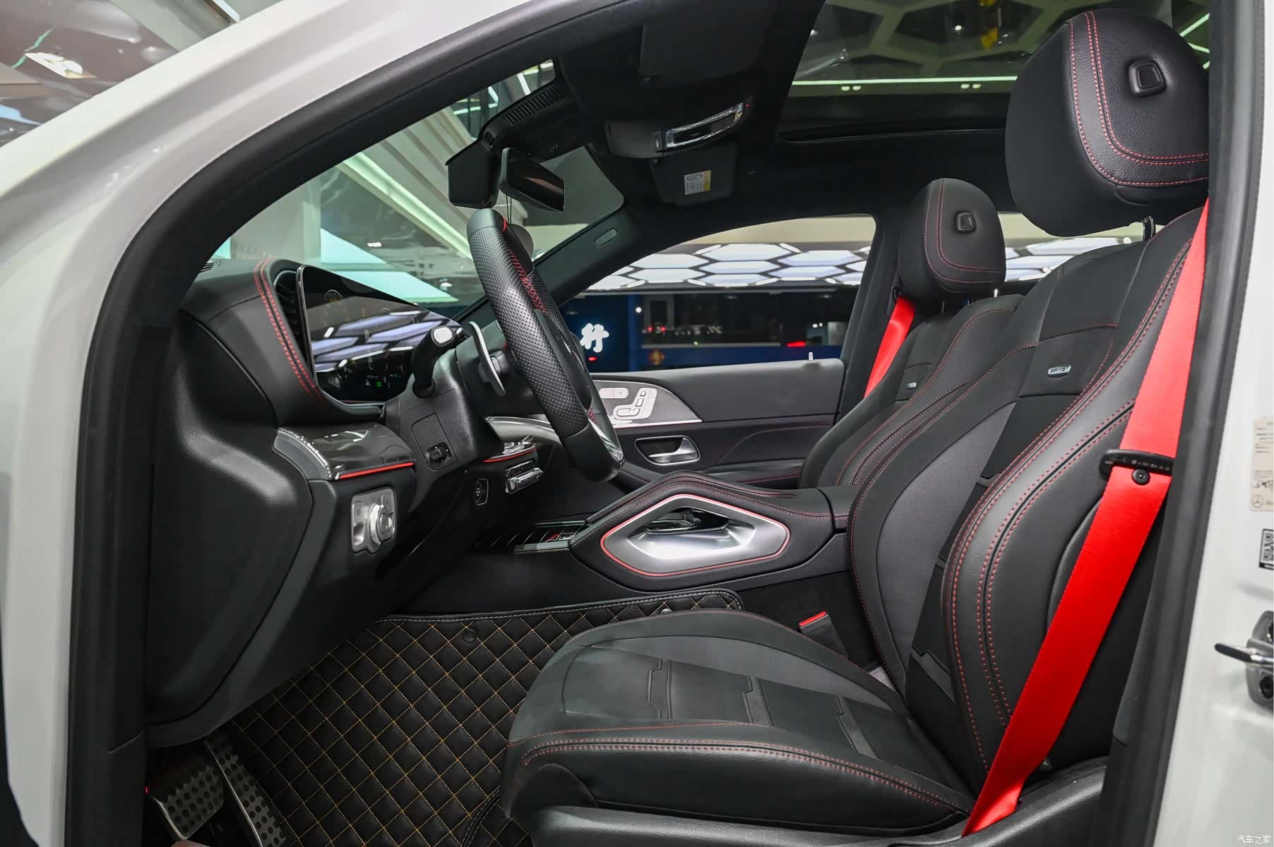 Mercedes-Benz GLE, 2022 13