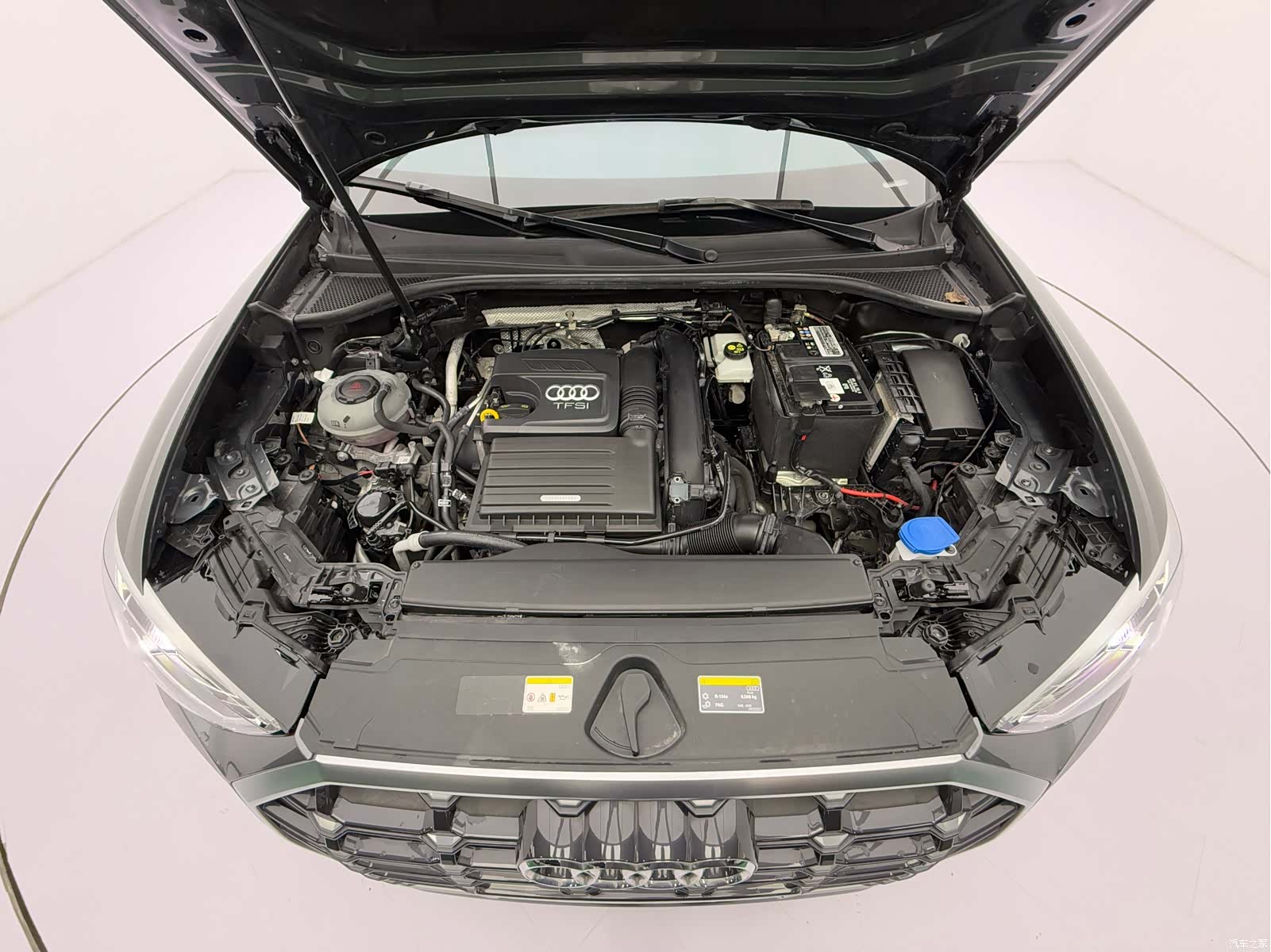 Audi Q3, 2022 8